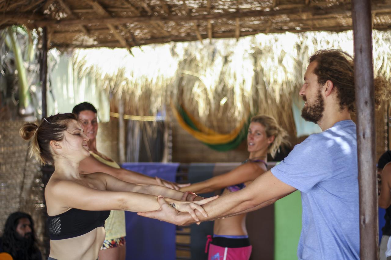 Hotel Drishti Yoga International à Patnem Beach Extérieur photo